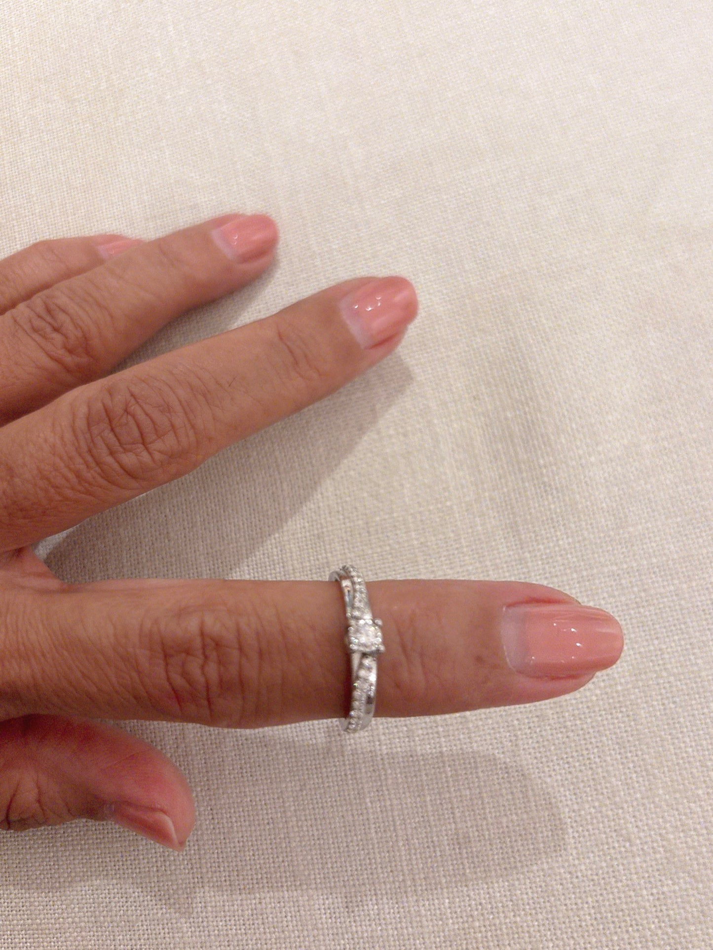 Swirl promise ring